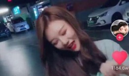 抖音上爆料酒的视频,揭秘酒香四溢的神秘酒庄