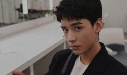 龚俊私下爆料视频在线观看,揭秘明星真实一面