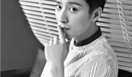 乔任梁爆料粉丝签名视频,揭秘偶像与粉丝的亲密互动瞬间