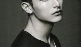 李洙赫恋情爆料最新消息,神秘女友身份揭晓，细节揭秘引热议